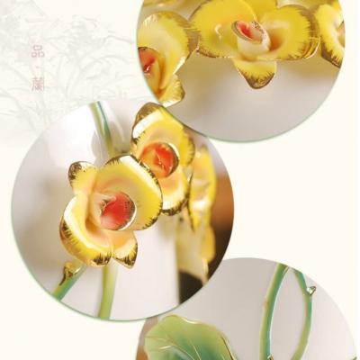 BÌNH HOA ĐẮP NỔI MAI VÀNG
